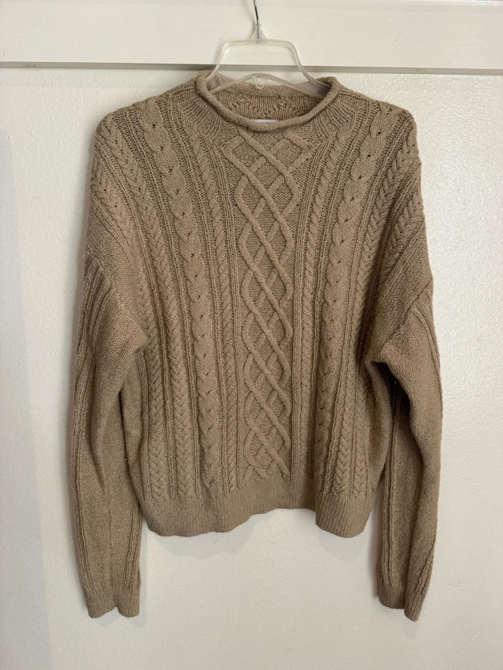 J.Crew Cable Knit Sweater Tan Neutral Chunky Crewneck Pullover Size L Classic
